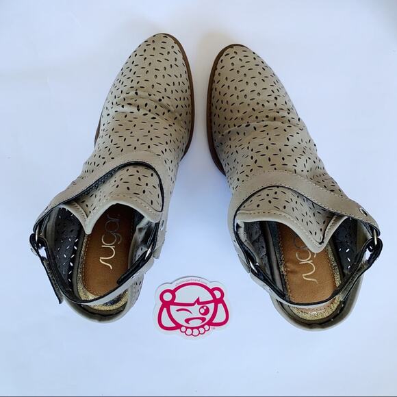 New Sugar Stone Nubuck booties - Picture 2 of 9